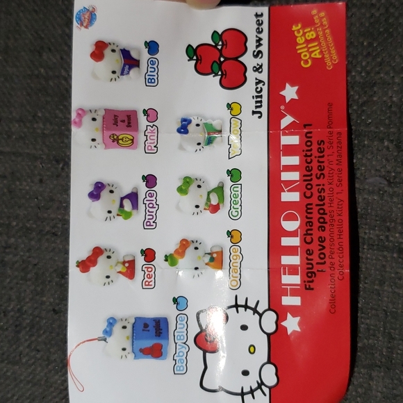 Hello Kitty Figure Charm - Picture 3 of 4